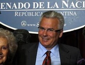 Interrumpen momentáneamente los vuelos a Haití; falta espacio