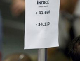 Miles de descendientes españoles comienzan los trámites para acceder a la nacionalidad