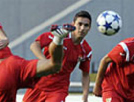 Jaua afirma que obras evidencian solidez de la economía