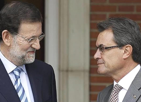Rajoy convoca para el lunes el Consejo de Ministros para desactivar el desafío catalán