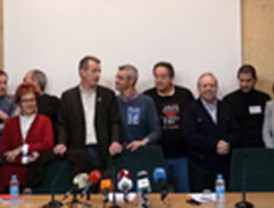 Correa recuerda a los banqueros que tienen que vender los medios de comunicación