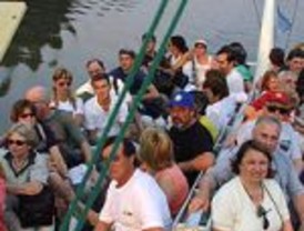 El Barca también dá pelotazos: El ayuntamiento de Barcelona recalifica los terrenos del miniestadi