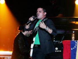 Los etarras acusados de romper la tregua en Barajas montan un lamentable espectáculo en el juicio