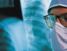 Clinton exige transparencia a Venezuela en la compra de armas