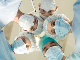 Los médicos andaluces podrán prolongar su jubilación más allá de los 65 años