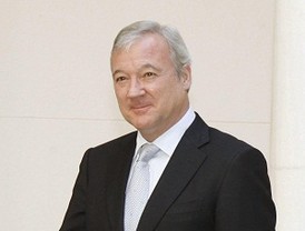 Valcárcel considera que 'sería de gran utilidad' en el PP contar con el ex consejero de Economía, Juan Bernal