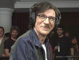 Complicaciones en carreteras de la costa del Levante y Andalucía, pequeñas retenciones a la salida de Madrid