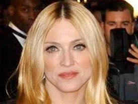 Madonna abre gimnasio en México
