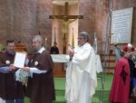 Suscriben un acuerdo comercial de alcance parcial