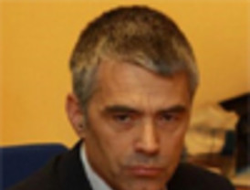 El PP-A valora los datos del paro como un 'desastre' y el PSOE-A lo considera “esperanzador”