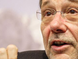 Solbes: el plan de impulso propuesto por la CE es suficiente