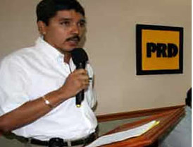 Revilla resta importancia a las declaraciones de Gorostiaga y las achaca a que 'hay que contentar a la parroquia'