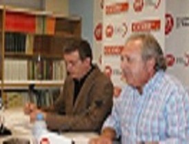 Reunión informativa de los sindicatos CCOO, STERM Y UGT en Águilas