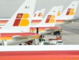 Manchester United recuperó el liderato de la “Premier” al ganar 2-1