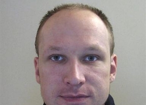 Los lujos del asesino Breivik en su celda: Internet, televisión...