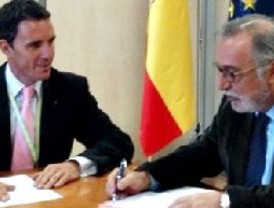 Bárcenas pasa tres horas en el Supremo, pero no explica nada sobre su vinculación en Gürtel