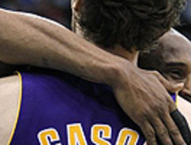 Los Lakers también saben ganar sufriendo: victoria ante los Suns después de tres prórrogas (139-137)