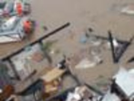 Cuatro muertos y unos 35.000 evacuados por la tormenta