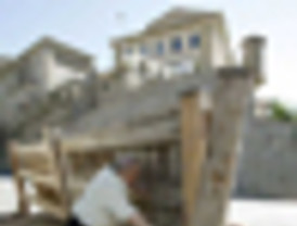 El sector exterior mejora por la bajada del déficit comercial