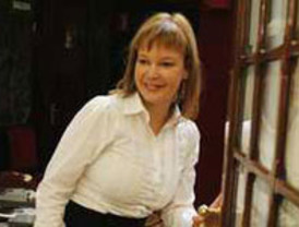 Pajín, abierta a negociar la financiación pública de los tratamientos antitabaco