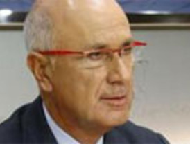 Almunia pide 'flexibilidad' a China