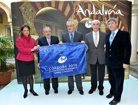 El presidente de la Junta presenta el plan de acción para promocionar la Capitalidad Cultural