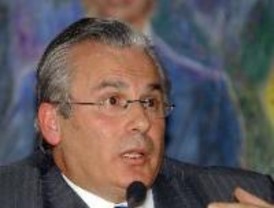 Solbes alaba a Conthe