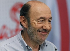 Rubalcaba: 'Rajoy ha cambiado la libertad de las mujeres por un puñado de votos de extrema derecha'