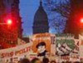 Miles de personas marcharon pidiendo por la aparición de López