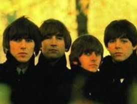 González-Sinde insiste en que los legajos sean devueltos al PNV y Cataluña