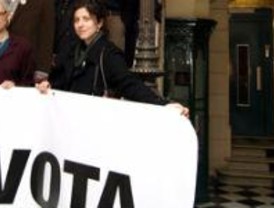 Caruana pide a Londres que se implique en la defensa de las aguas gibraltareñas