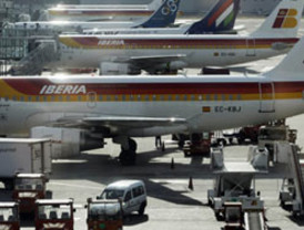 Oposición reivindicó el derecho a la protesta y marchó hasta la Fiscalía