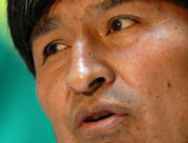 Evo Morales sube los salarios un 20% a cuatro colectivos para compensar el alza del precio del combustible