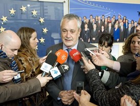 Griñán defiende que las regiones determinen la aplicación de los fondos de la PAC