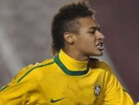 Un cadáver, varios desaparecidos y una patera sin localizar en Granada