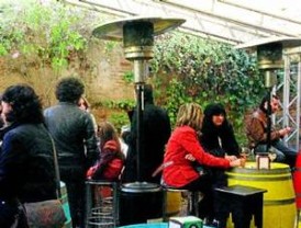 Los hosteleros prevén alcanzar el millón de firmas en contra de la Ley Antitabaco