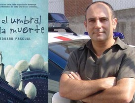 “Me gustan historias que me atrapen en un mundo intermedio entre realidad y ficción”