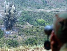 Zapatero, 'decepcionado', arremete contra Díaz Ferrán y da por cerrado el diálogo social