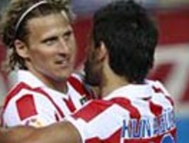 Roger Federer y Venus Williams avanzan en Roland Garros