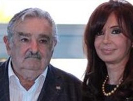 Los socialistas ya ‘hablan’ a Rosa Díez