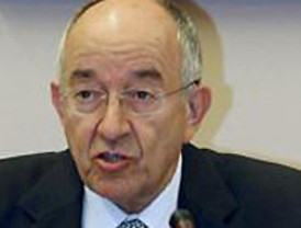 El PP-A obtendría mayoría absoluta en los comicios con diez u once escaños sobre PSOE-A