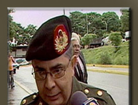 Cielos poco cubiertos en la ciudad y nubes altas en la sierra a partir del mediodía