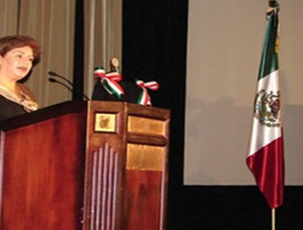 Alan García felicita a Chávez por reconocer el resultado del referendo