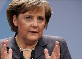 Merkel dice que los eurobonos tendrán que pasar sobre su cadáver