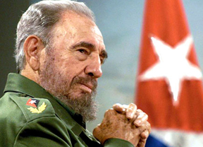 Fidel Castro advierte de la "marcha del mundo hacia el abismo"