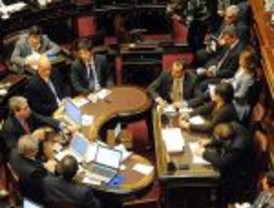 Tras el tedio inicial, se intenta 'calentar' el ambiente