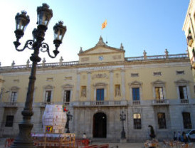 Winehouse sale de clínica contra adicciones, realizará gira