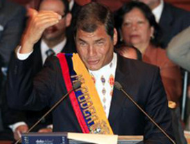 El Gobierno defiende que será inevitable la utilización de escáneres en los aeropuertos