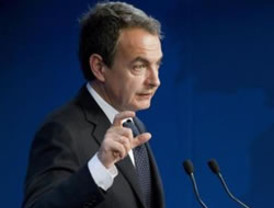 Los últimos datos del CIS fuerzan la sucesión de Zapatero