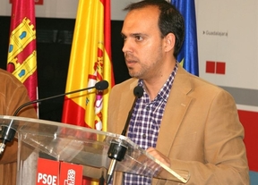 Bellido: "el cargo me obliga a ser neutral" con la elección del secretario general del PSOE
